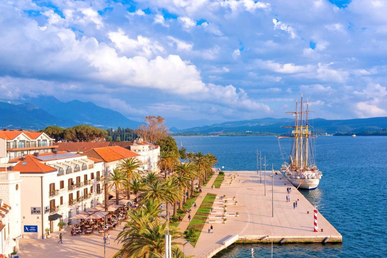 Boka Di Mare Daire Tivat Dış mekan fotoğraf
